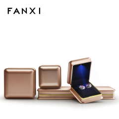 FANXI Custom Jewellery Storage Box With Black Velvet Insert For Ring Earrings Necklace Bracelet Packaging Rose Gold leather Led Jewelry Box