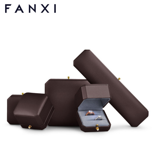 Custom logo brown leather jewelry packaging box with gray microfiber inside