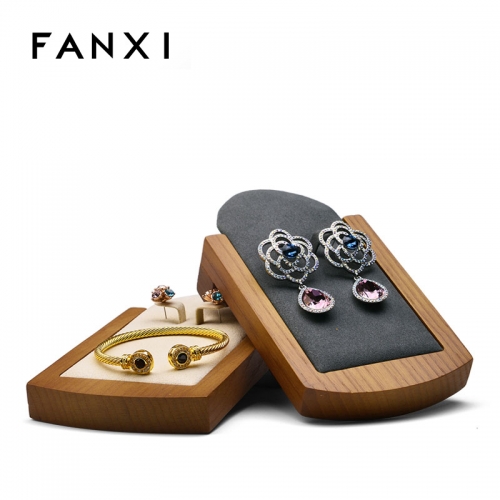 FANXI Custom Wholesale Stock Microfiber Jewelry Display Props For Jewellery Shop Exhibitor Natural Wood Earrings Display Stand