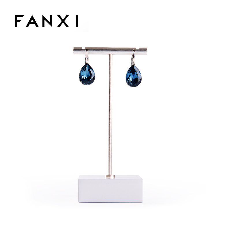 FANXI Custom Wooden Base Painted With White Lacquer With Metal Rack For Ear Stud Earrings Display Holder