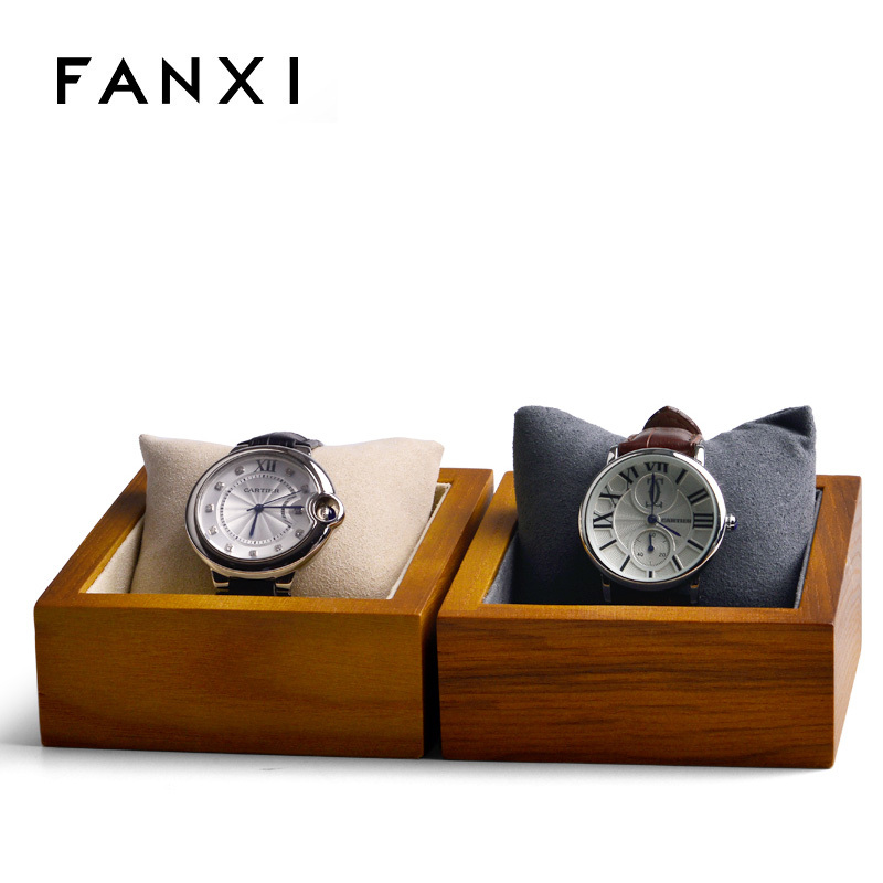 FANXI Custom Wooden Jewelry Display Holder With Microfiber Pillow For Bangle Bracelet Showcase Natural Solid Wood Watch Display