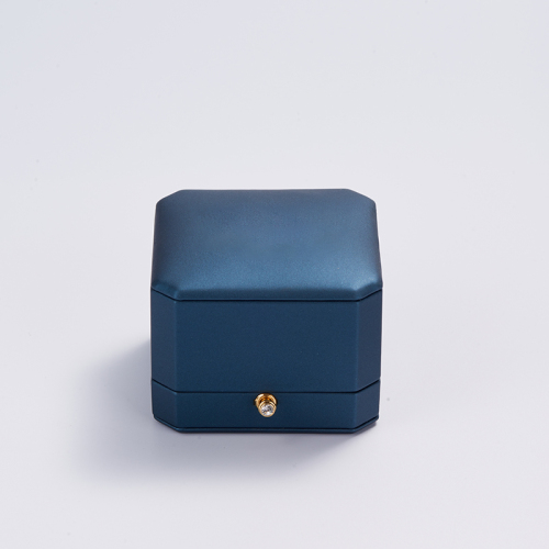 FANXI custom logo & colour PU leather jewelry box with microfiber inside