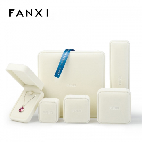 FANXI Custom Logo Luxury Plastic Packaging Boxes For Ring Earrings Necklace Bracelet Packing For Beige Velvet Jewellery Box
