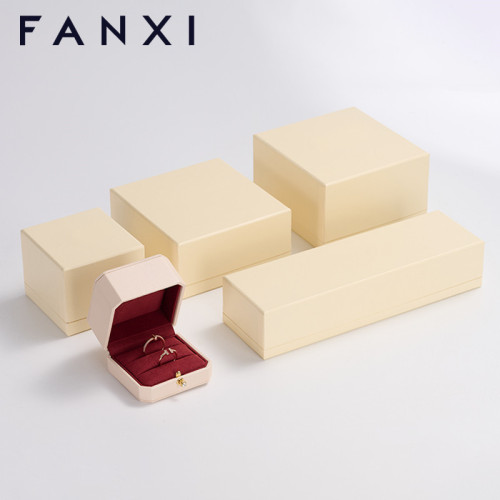FANXI factory customize logo colour leather jewelry box with microfiber inside