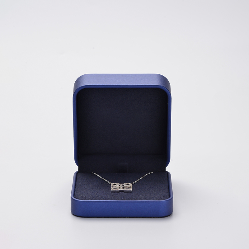FANXI factory customize logo colour leather jewelry pendant box