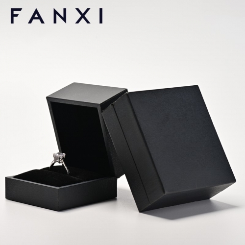 black ring box_jewelry packaging supplies_wedding ceremony ring box