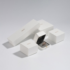 personalized jewelry box_modern jewelry box_white jewelry box