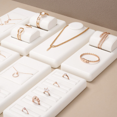FANXI luxury white colour jewelry display set