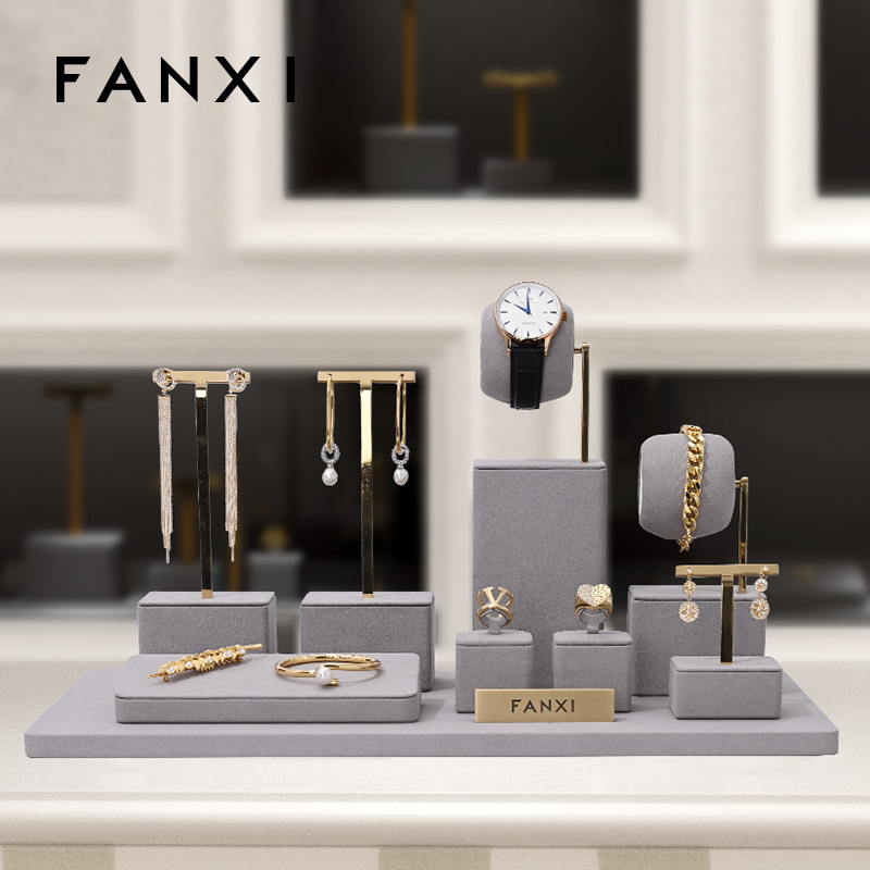 FANXI gray microfiber jewelry display set with metal