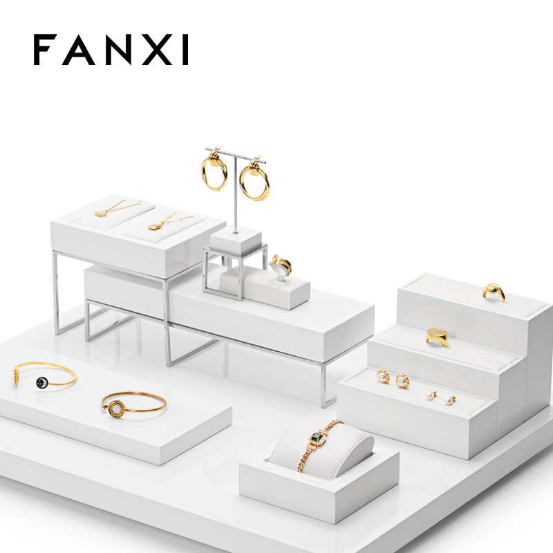 FANXI factory white PU leather jewelry display with metal frame