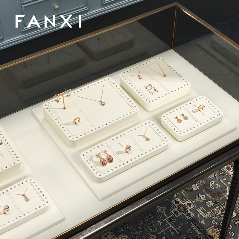 FANXI custom cream colour microfiber material jewelry display stand set