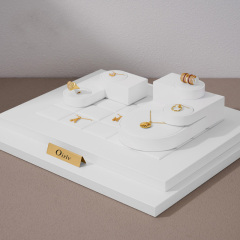 FANXI fashion White bright baking paint luxury jewelry display set
