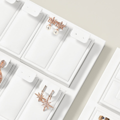 FANXI wholesale White PU leather jewelry display stand set