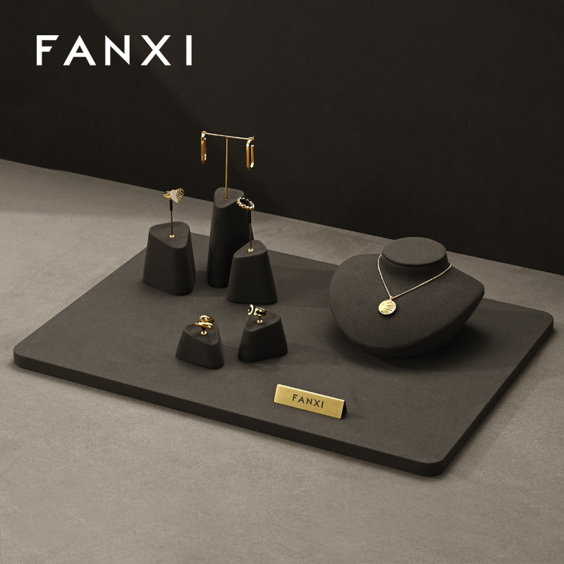 FANXI hot sale Brown Microfiber necklace stand display