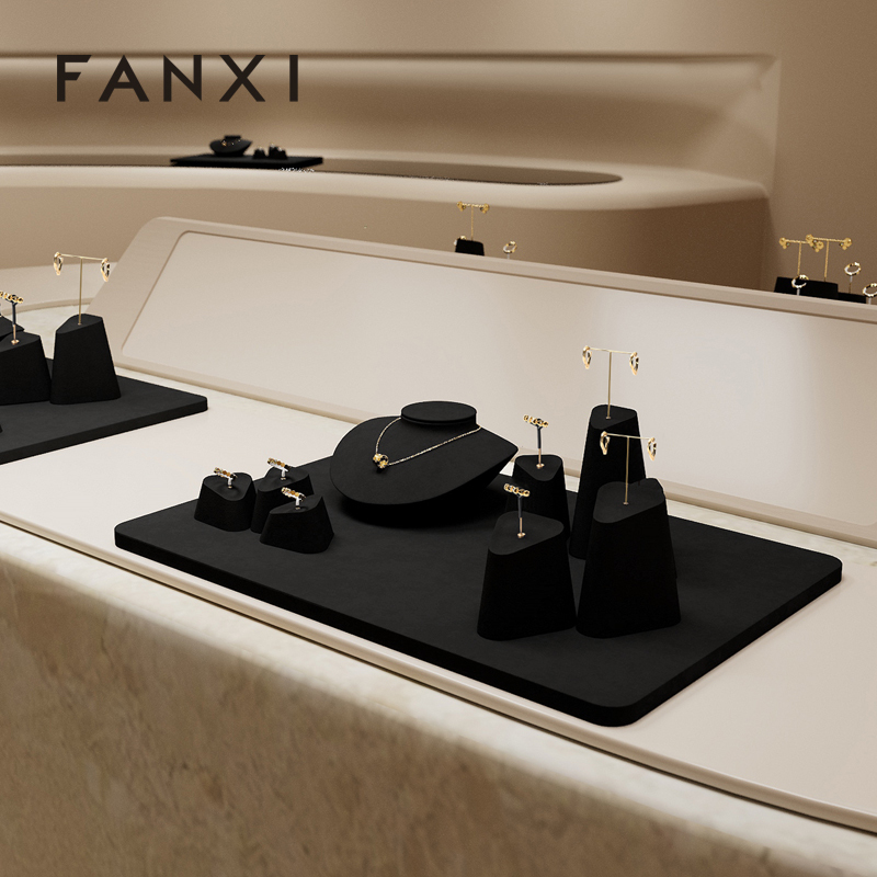 FANXI Black Microfiber luxury jewelry necklace display set