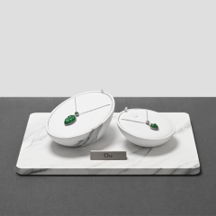 FANXI hot sale white leather luxury jewelry display set