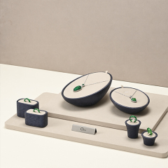 FANXI custom off white leather Microfiber Jewelry display set