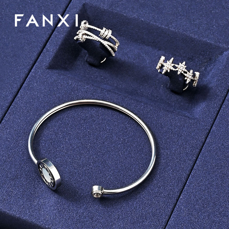 FANXI fashion glossy silver Microfiber jewelry display
