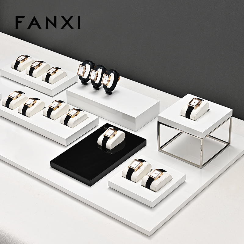 FANXI luxury Black Baking paint watch display set