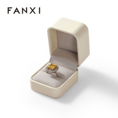 FANXI Custom beige leather Microfber Ring Box