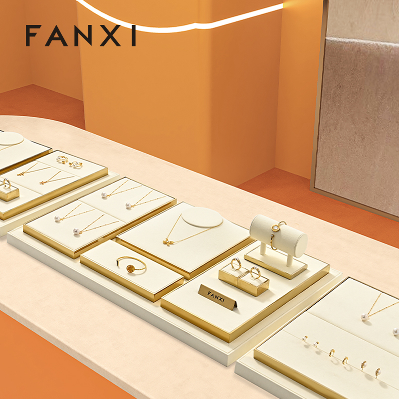 FANXI High quality off white metal Jewelry display set