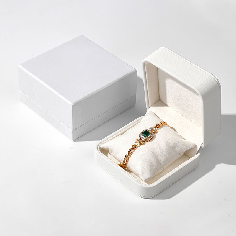 FANXI Custom Off white suede Bracelet box