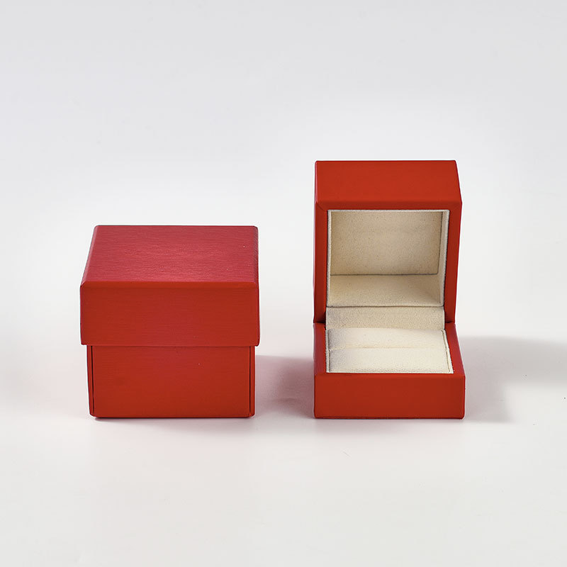 FANXI Custom red microfber Ring Box