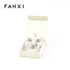 FANXI Custom foam velvet cream-coloured Jewelry box