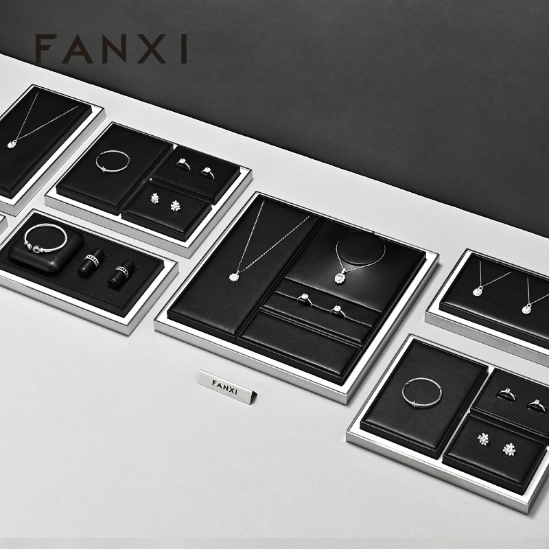 FANXI Factory Black Leather Jewelry Display