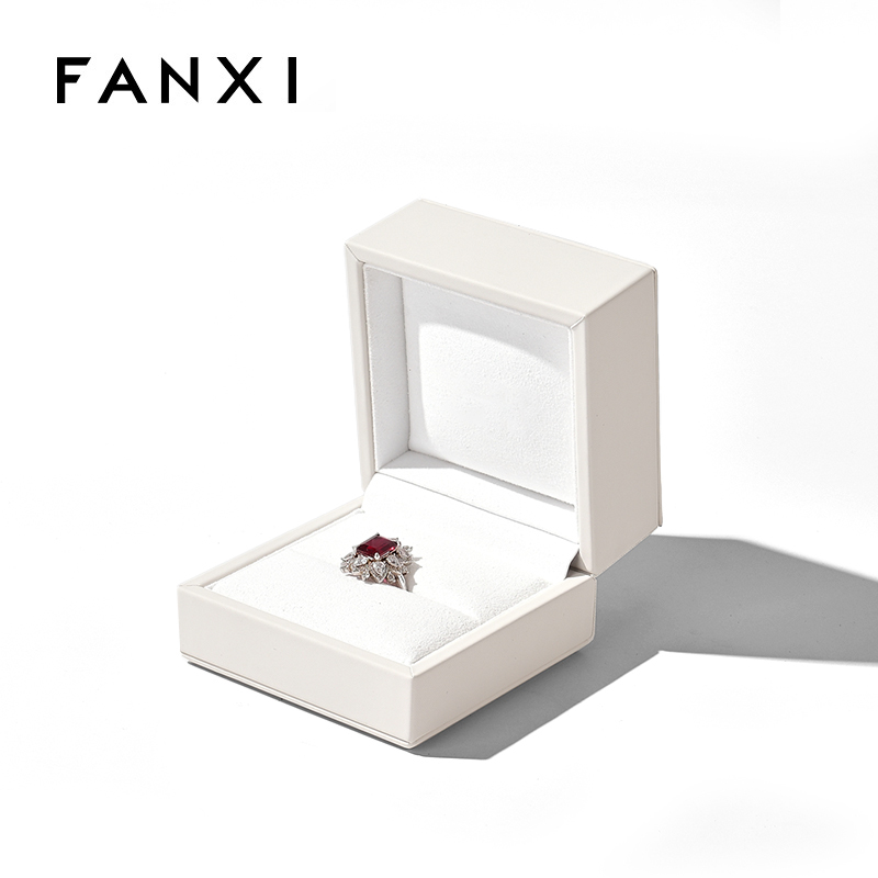 FANXI Custom white microfiber jewelry box
