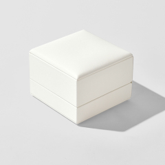 FANXI Custom white leather microfiber jewelry box