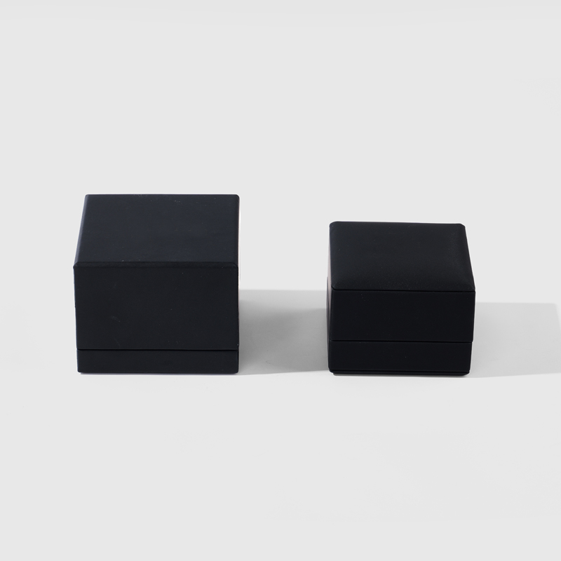 FANXI Custom black microfiber inside jewelry box