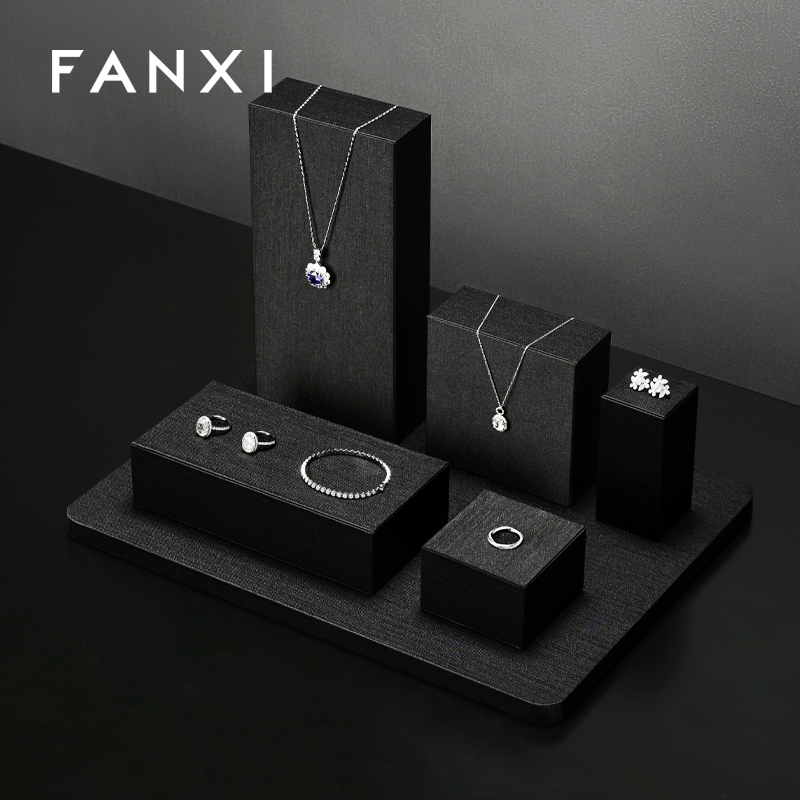 FANXI Wholesale Black Leather Jewelry Display