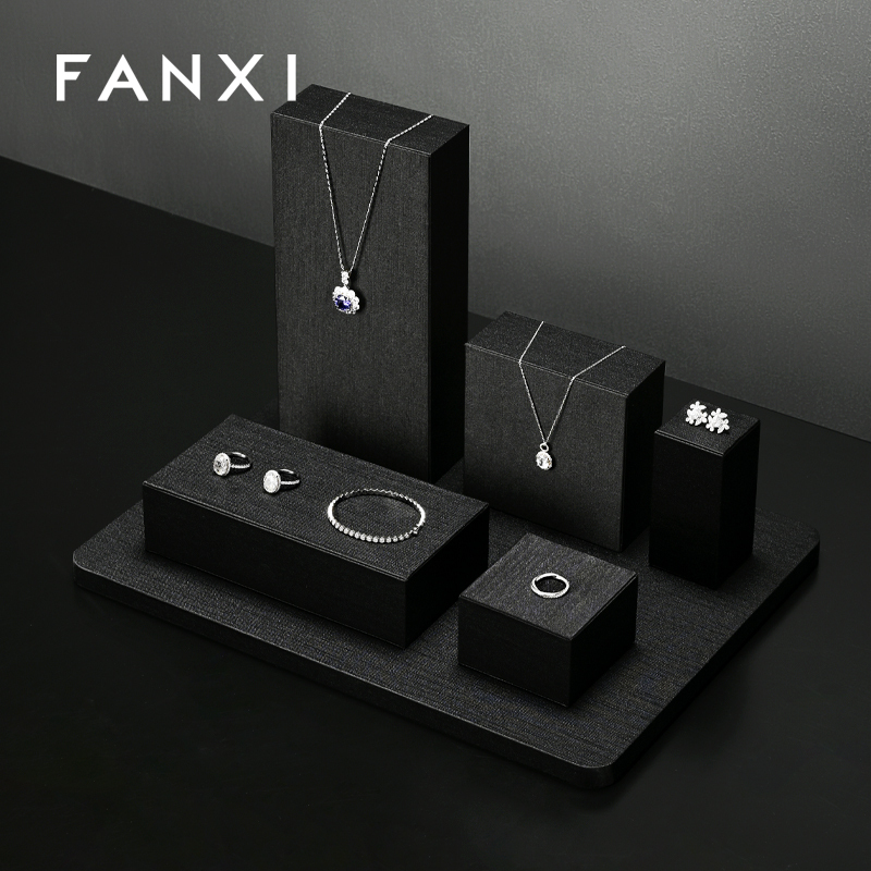 FANXI Wholesale Black Leather Jewelry Display