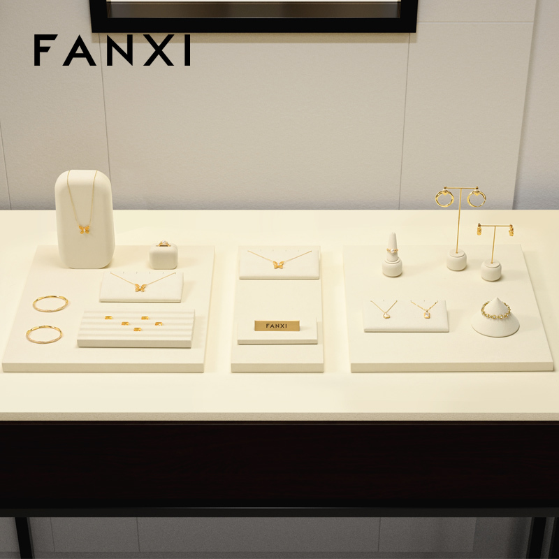 FANXI Fashion Beige Microfiber Jewelry display set