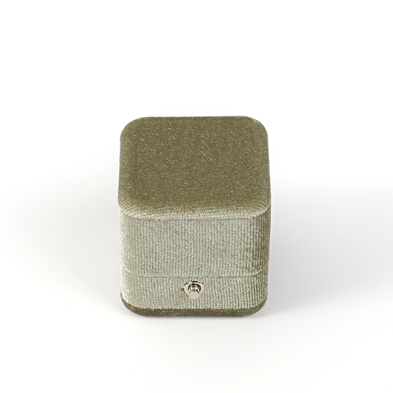FANXI Custom green velvet ring box