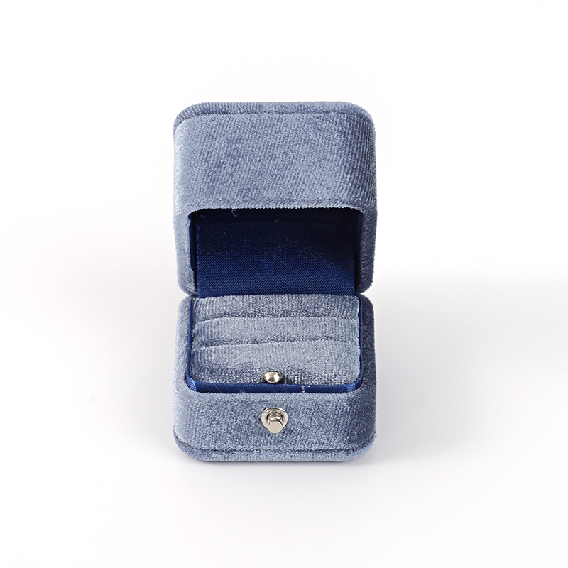 FANXI Custom velvet blue ring box