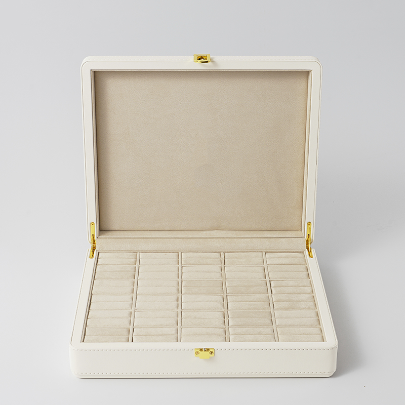 FANXI Custom off white suede leather ring case