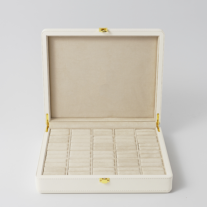 FANXI Custom off white suede leather ring case