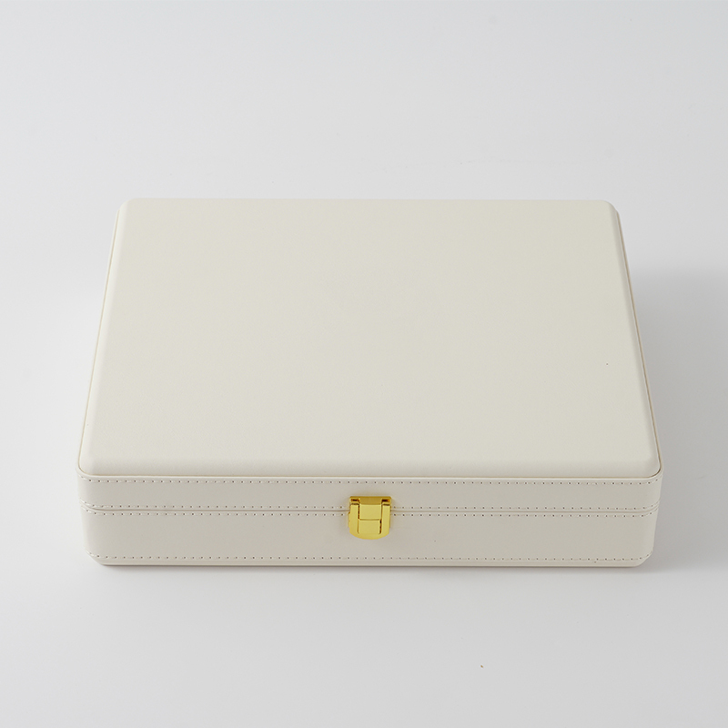FANXI Custom off white suede leather ring case