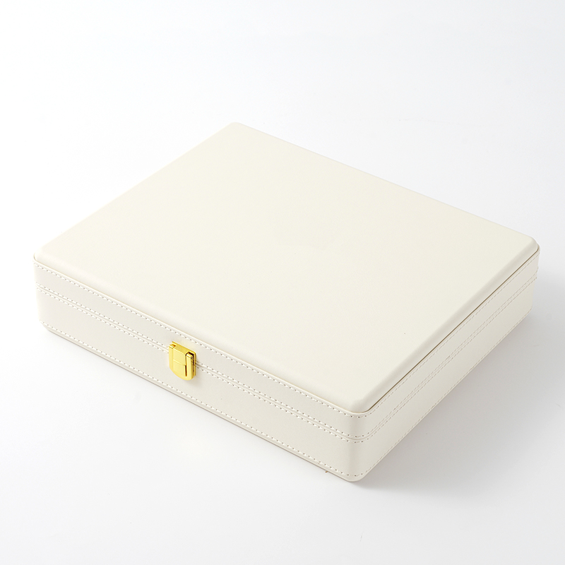 FANXI Custom white suede tennis bracelet case