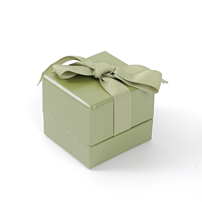 FANXI Custom green velvet ring box