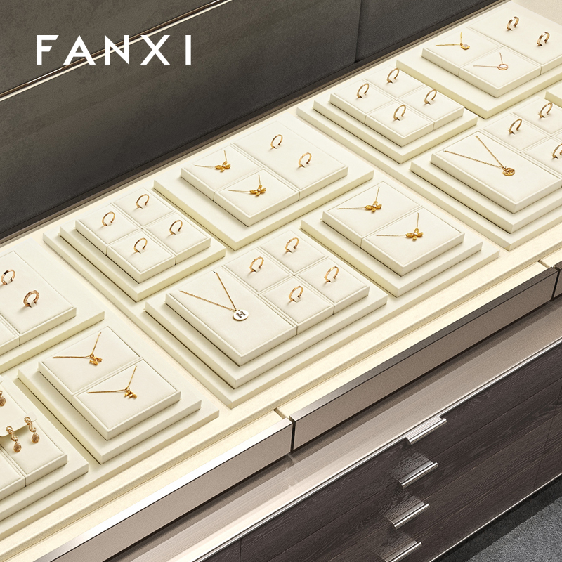 FANXI Luxury Leather Beige Jewelry Display