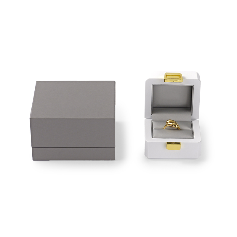 FANXI Custom white piano paint ring box