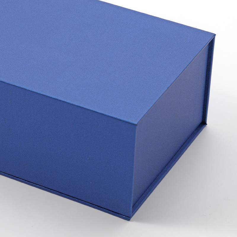 FANXI Custom blue paper microfiber magnetic box