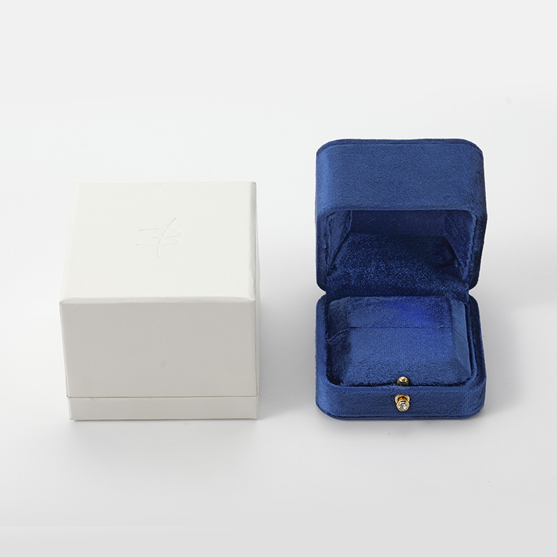 FANXI Custom blue velvet ring box