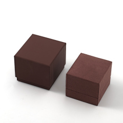 FANXI Custom brown suede ring box