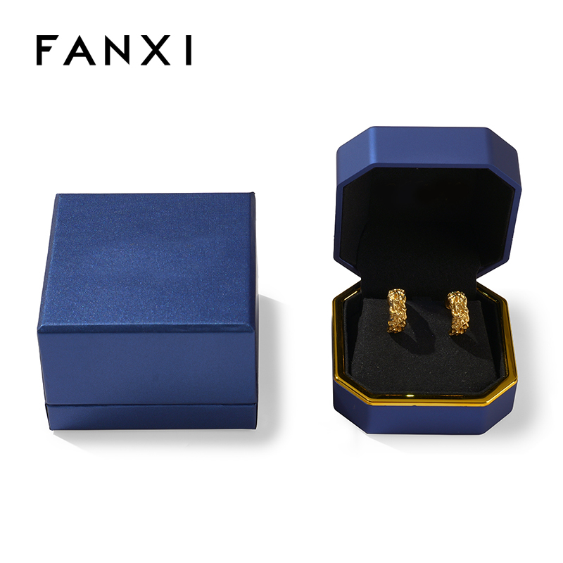 FANXI Custom blue painted earring and ring box