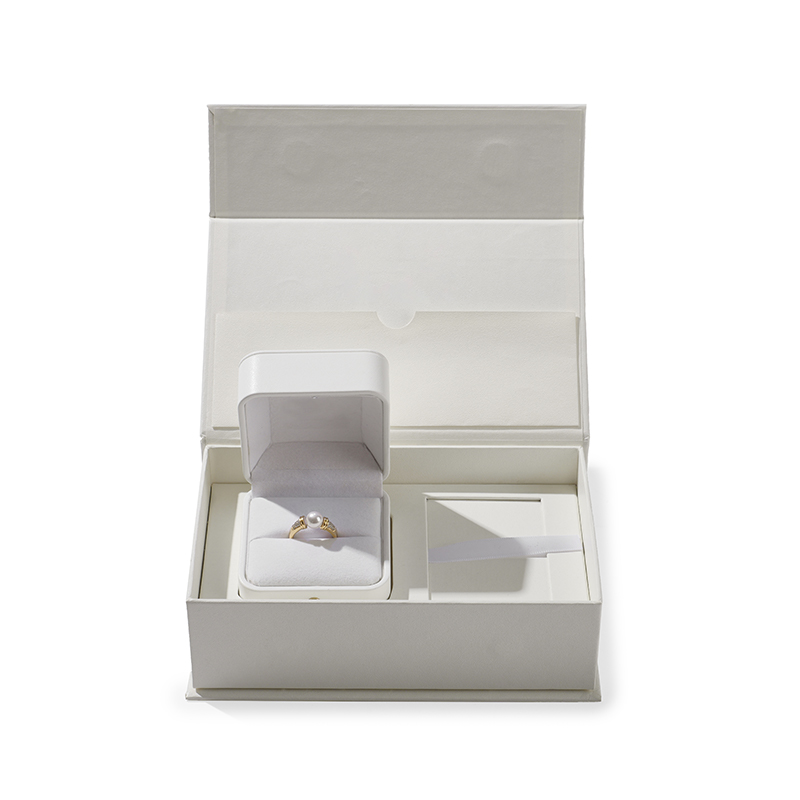 FANXI Custom white leather magnetic cardboard box