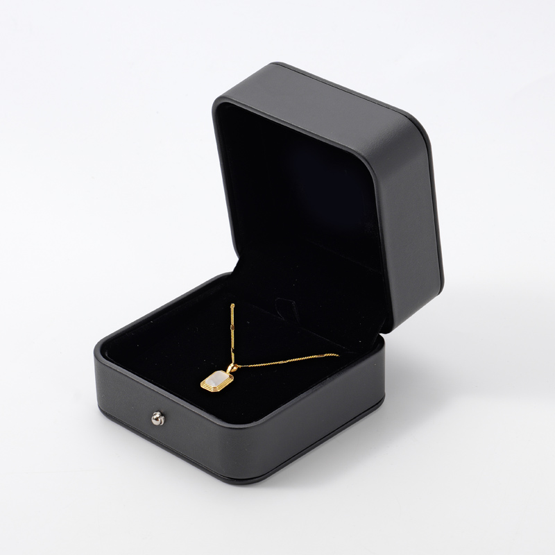 FANXI Custom black PU leather velvet necklace box